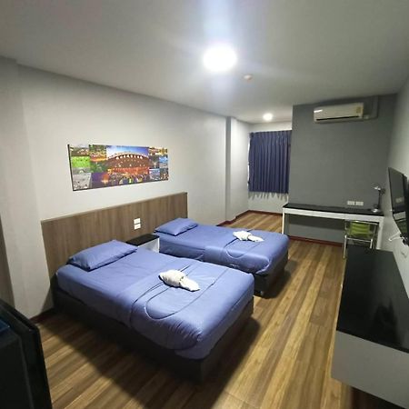 Apartament Chai Style Mansion Samut Sakhon Zewnętrze zdjęcie